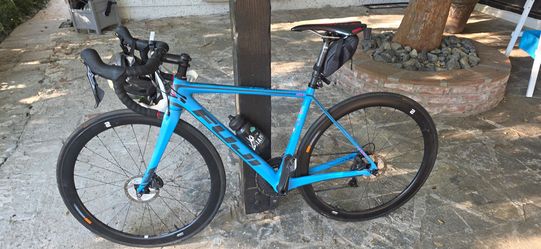 FuJi Carbon Fibre Bike