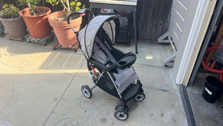 Kolcraft Cloud Plus Stroller