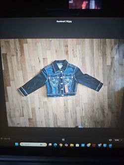 Jean jacket with white accent stitchingpopular true religion style