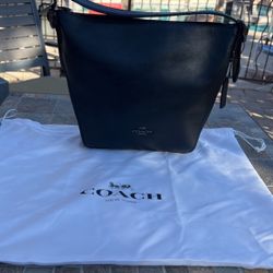 Beautiful COACH Handbag Only Used Once