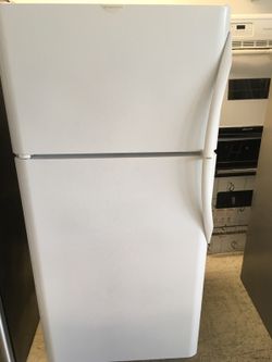 Frigidaire Top Freezer Fridge