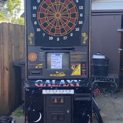 Arachnid Galaxy Top Gun Challenge Dart Board Machine 
