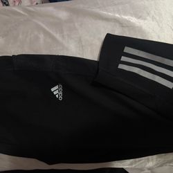 Adidas black leggings 