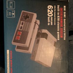 Mini Classic Game Console 620 Games Built In.