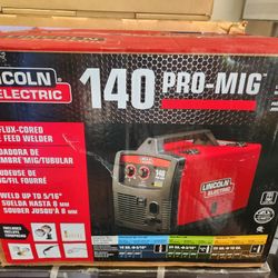 Lincoln Electric 140 Amp Mig Flux Wire Feed Welder