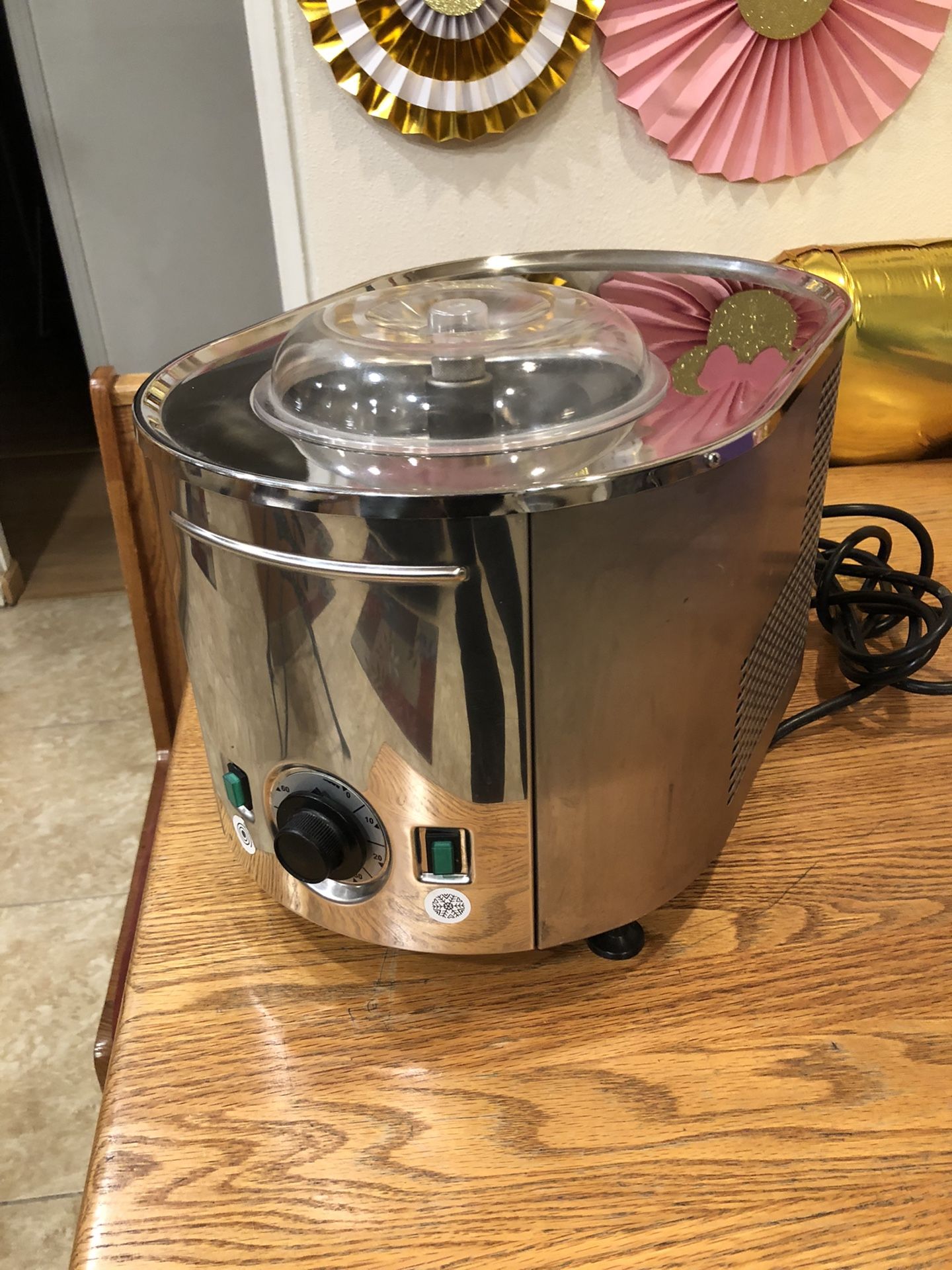 Musso Lussino Ice Cream Dessert Maker Model L1 Just Updated!