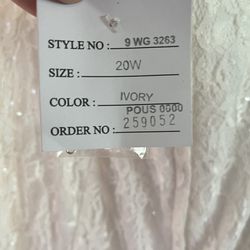 New Ivory Lace Strapless Wedding Dress