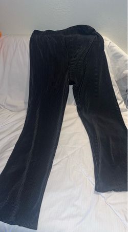 Black pleated satin wide leg pants size Large