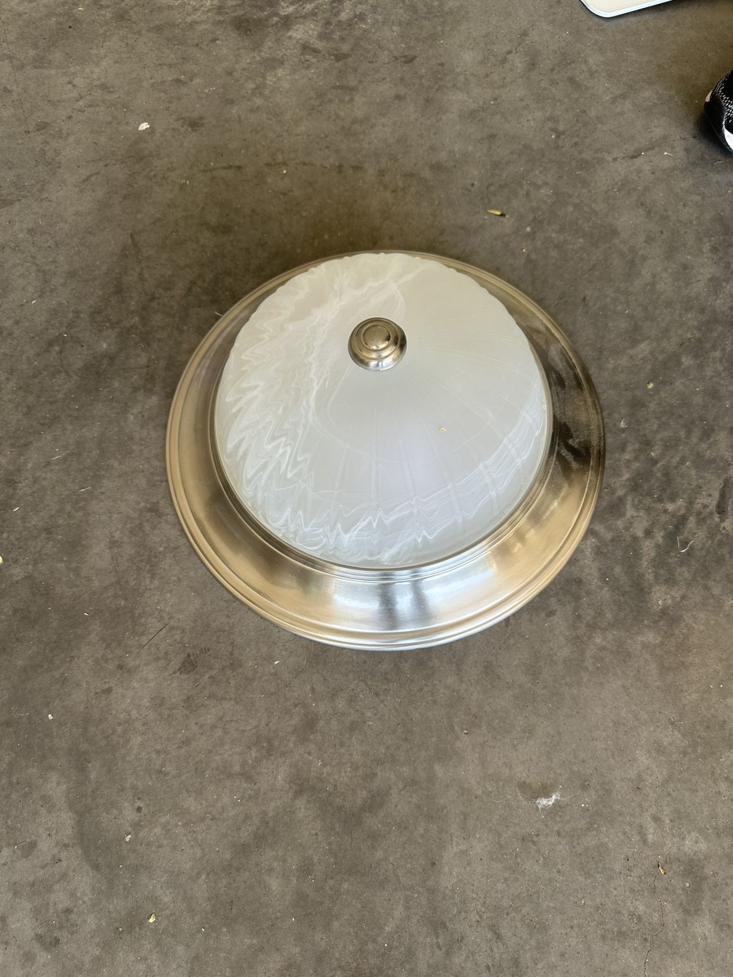 2 Dome Lights