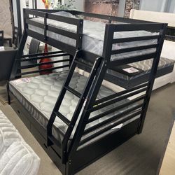 Bunk Bed! $699! Twin Over Full! Easy Financing! 💜📱✅ 