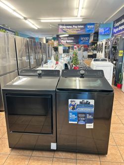 LG 5.5 Cu Ft Washer And Gas Dryer Top Load Set