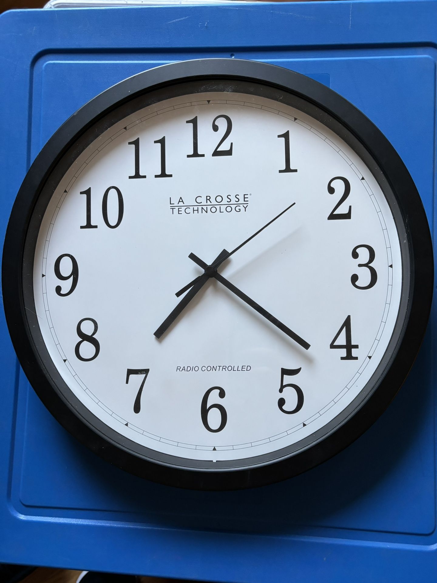 Lacrosse Technology WT-3143A 14 inch Atomic Wall Clock