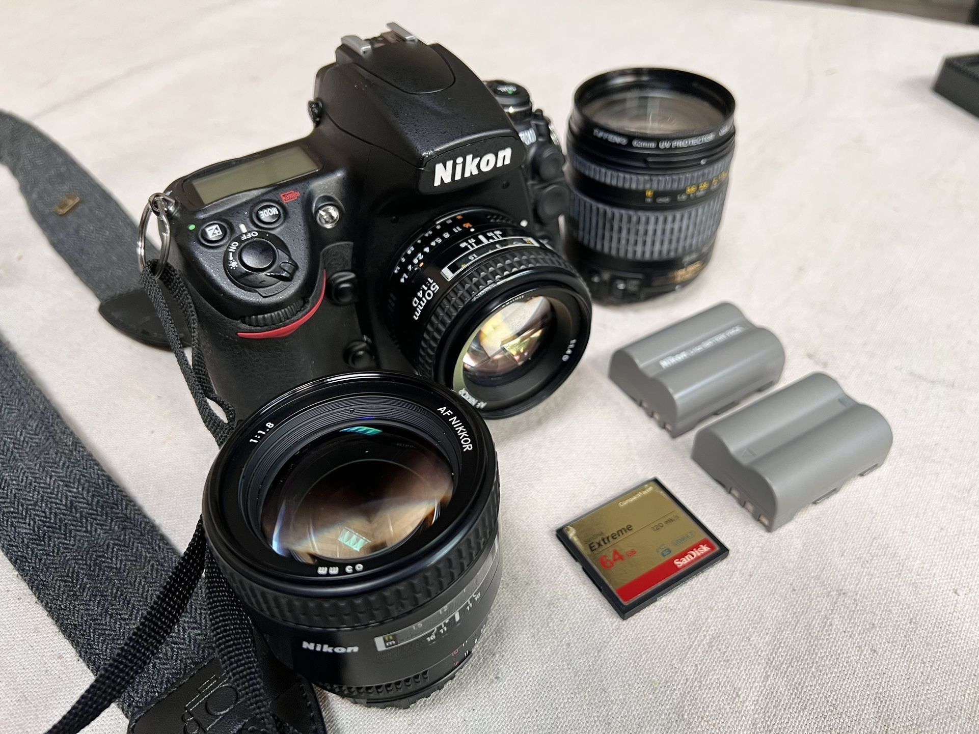 Nikon D700 w/3 Lenses