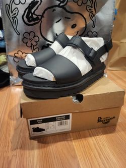 Dr. Marten Sandals