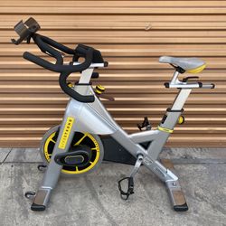 Matrix livestrong outlet indoor cycle