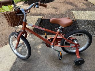Kids bicycle with training wheels -FREE