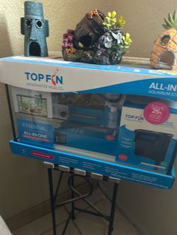 Brand new 10 gallon fish tank with accessories and stand