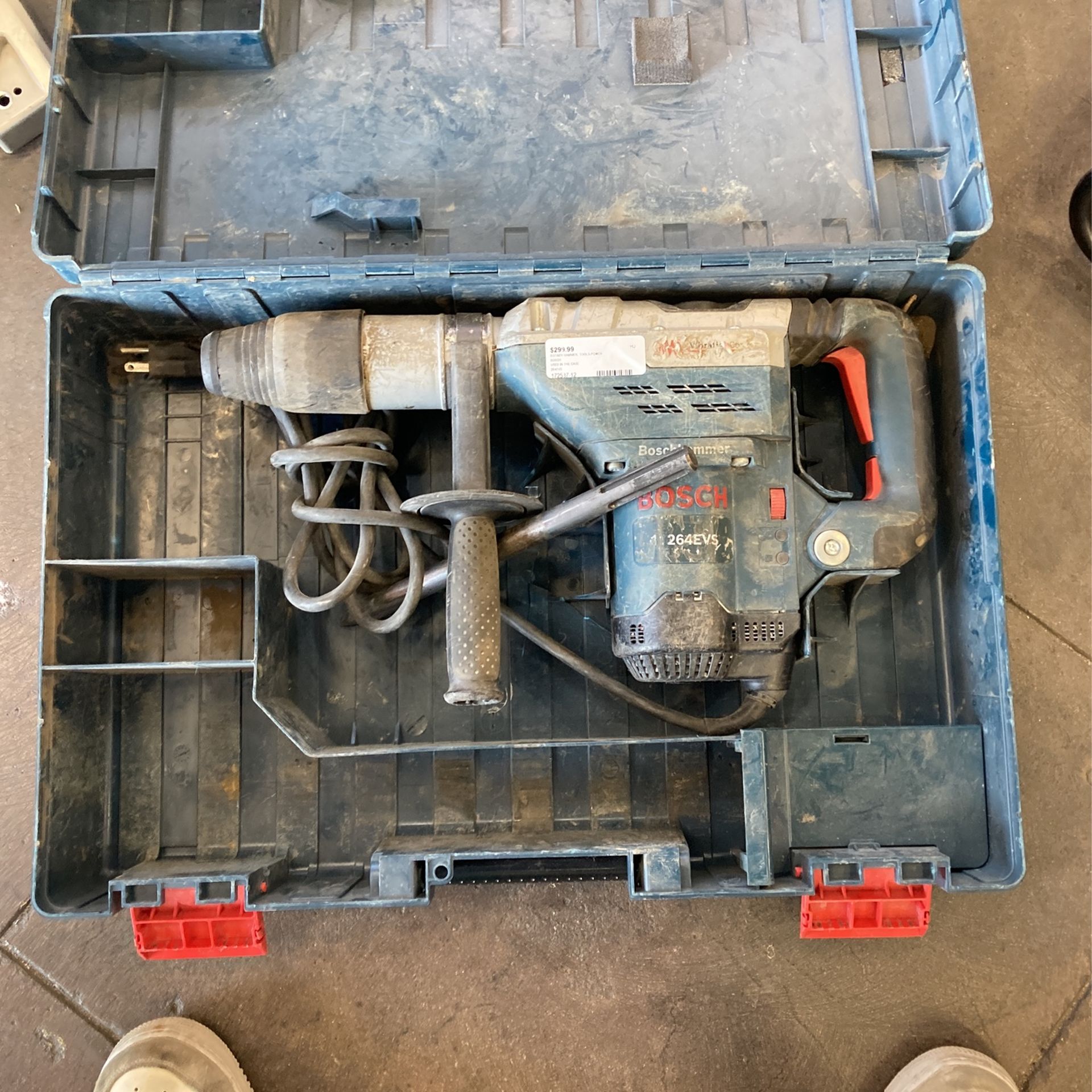 Bosch Rotary Hammer $299.99 Tools & Machinery