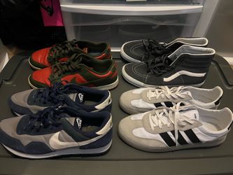 Men Shoes in GREAT condition SIZE 13
