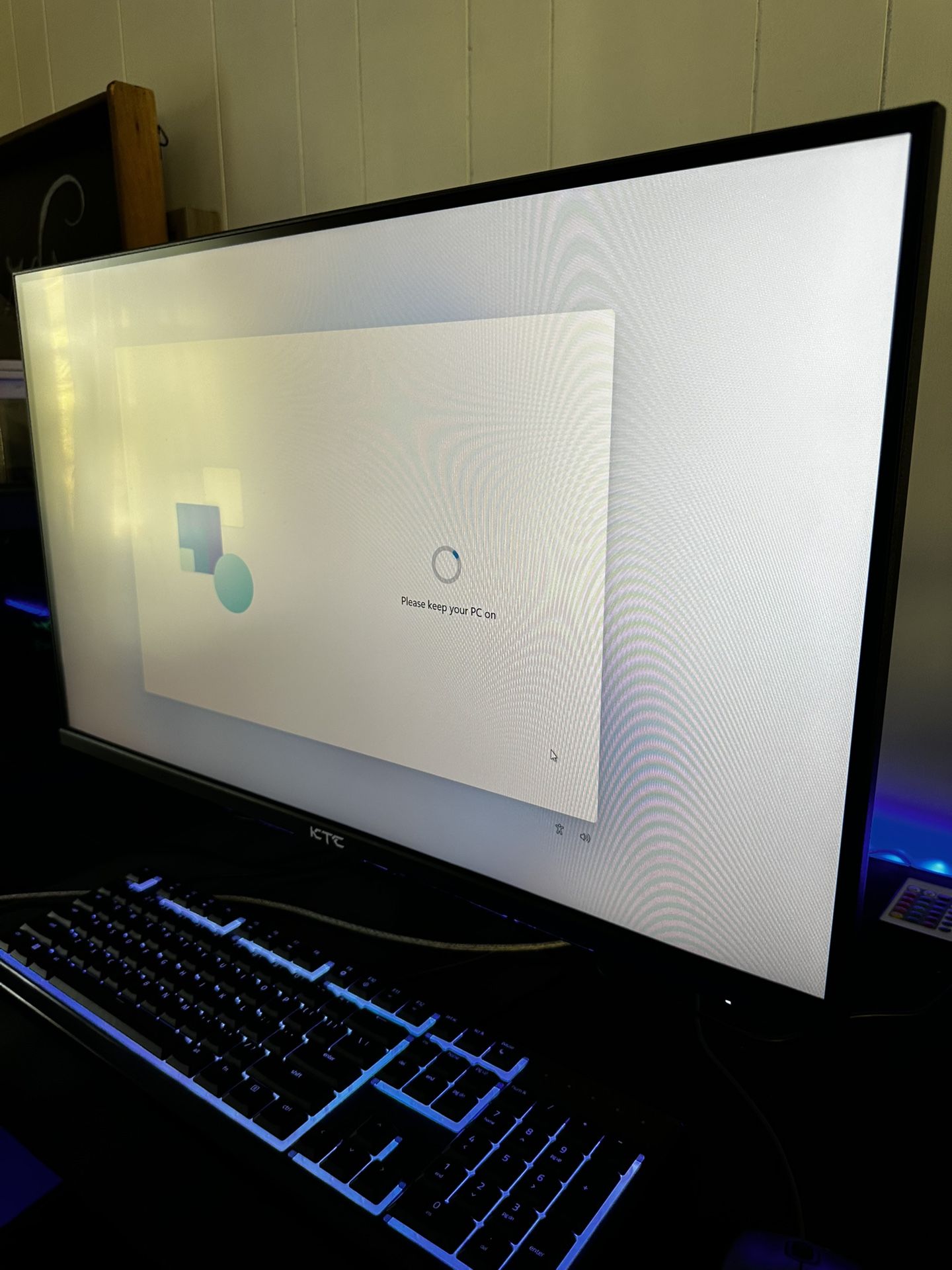 Gaming Monitor 27’ 280 Hertz KTC 1ms