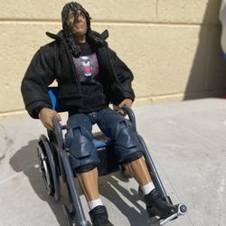 WWE Elite : Wheelchair Bret Hart Action Figure 