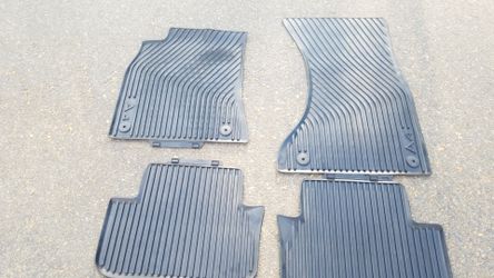 Audi A-4 floor mats 2015