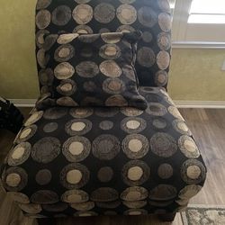 Nice Sofa Chair Like New For $45