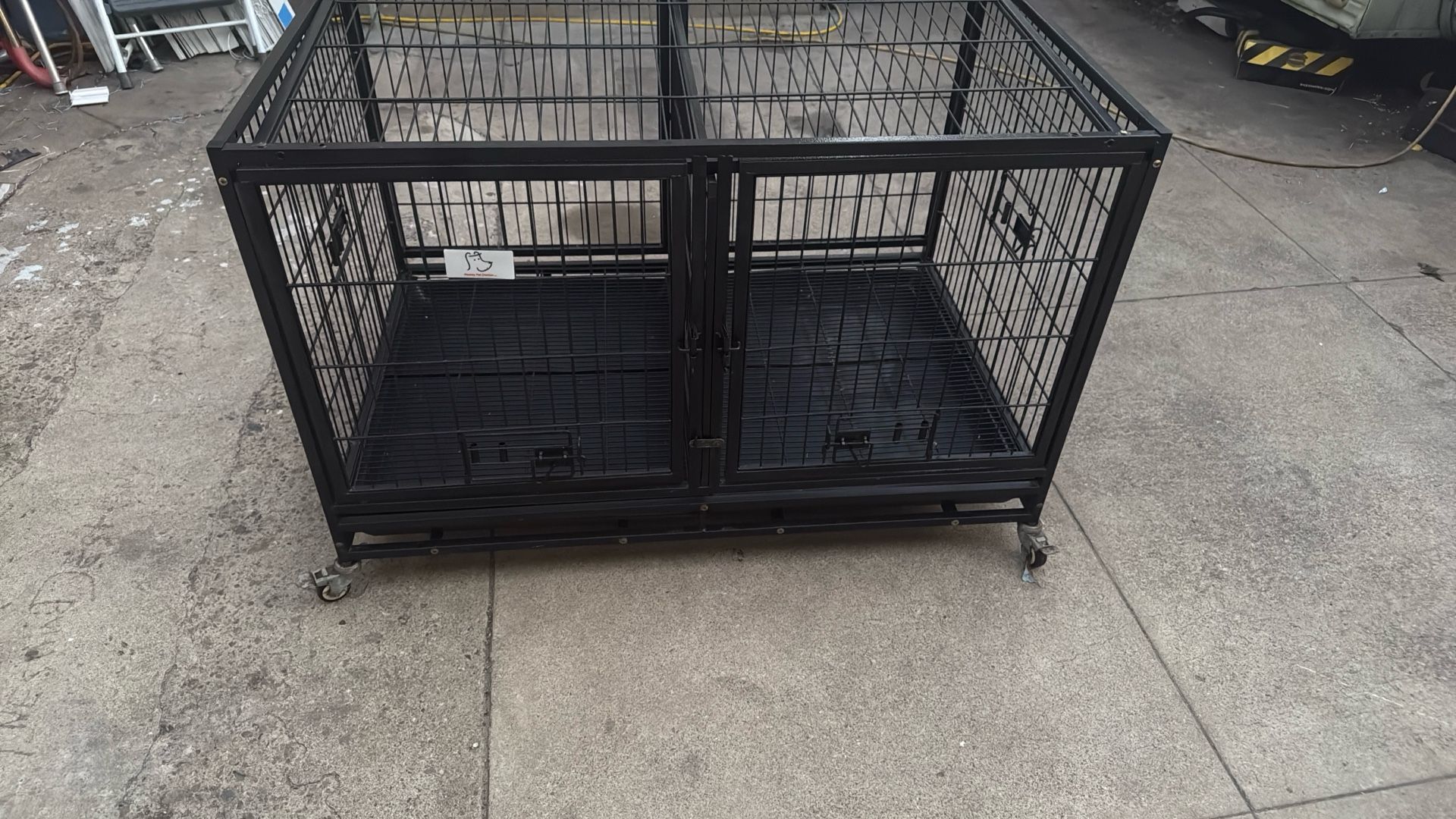 Dog Kennel 