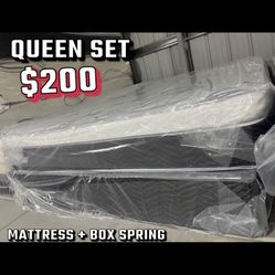 Queen Size Pillow Top Mattress With Box Spring Included 