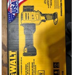 DeWalt Epoxy Dispenser New