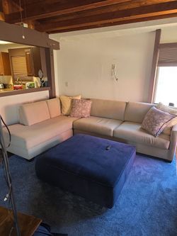 Sectional sofa