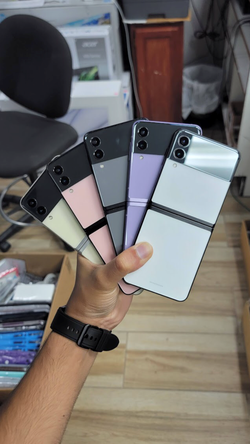 Samsung Galaxy Z Flip 4 5G