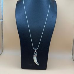 Colmillo De Coyote Talisman Para La Buena Suerte Y Protección Hecho En Plata 925 Cadena De Acero 