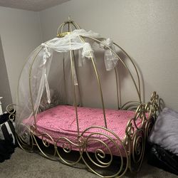 Disney Princess Bed With Twin Mattress 