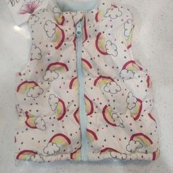  Super Cute Puffer Vest , Size Runfrom 9 /18 Months, Pick Up Palmdale Ca 