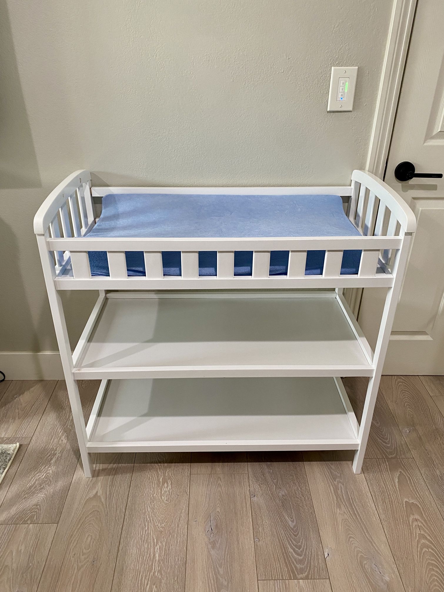 Changing Table (pad included)