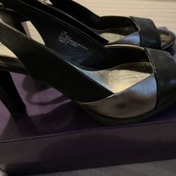 Women’s shoes