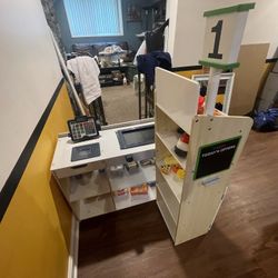 Wooden Food Mart