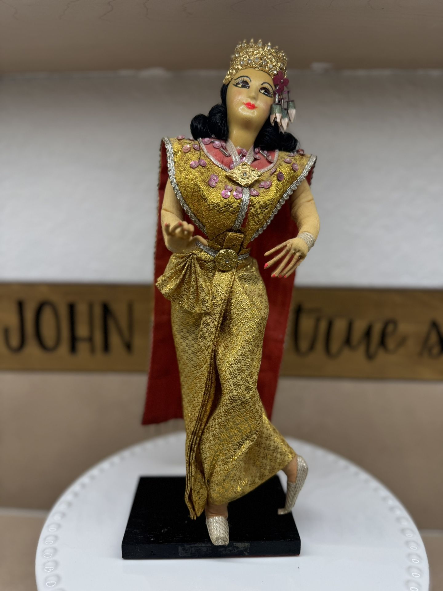 ACTOROS-DOLL Thailand Ramayana Ban Ruk Lady Folk Dancer Doll