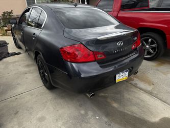 G37 Trunk , Bumper 