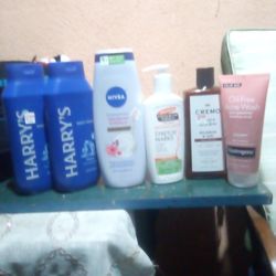 25$ Shower Essentials Bundle