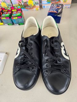 Gucci shoes mens size 101/2 used really good condition