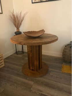 Rustic Round Wood Dining Table
