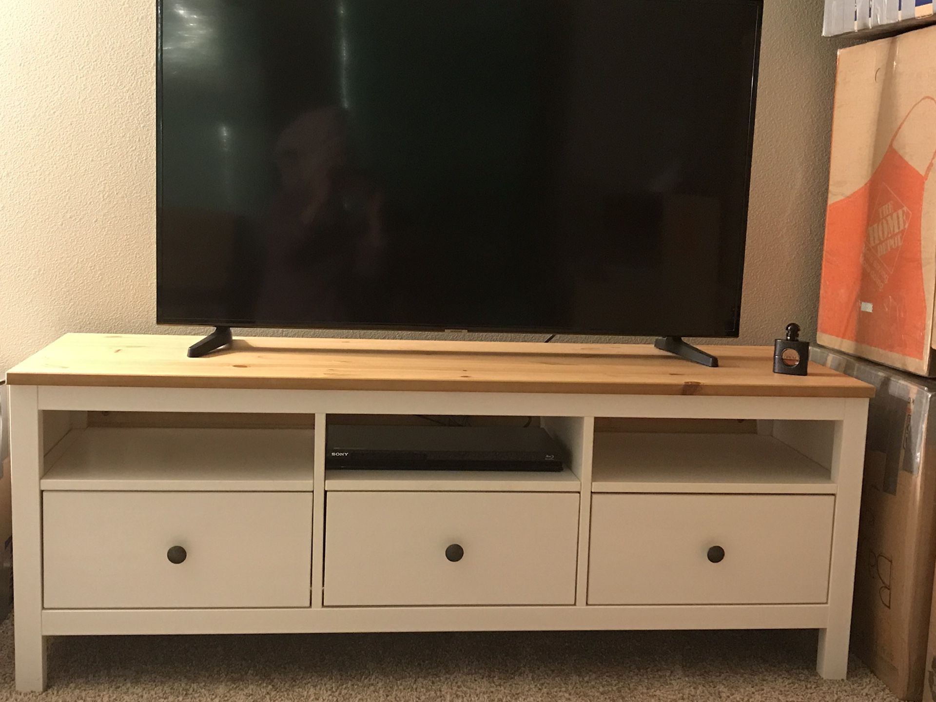 Wooden tv stand