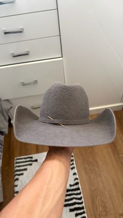 Cuernos Chuecos 30X Grizzly Fur Felt Cowboy Hat – Gray – Size 7 1/8