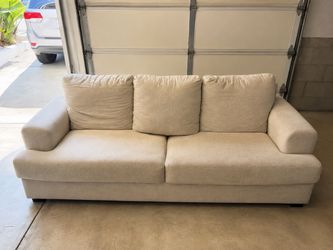 Couch/sofa - can deliver for small fee