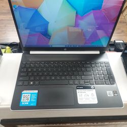 HP LAPTOP 
