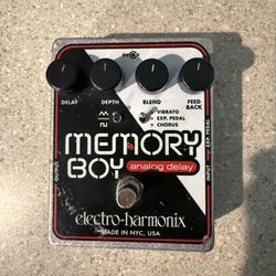 EHX Memory Boy Analog Delay