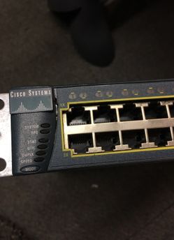 48 port data switch 10/100 (Cisco C3548-XL-EN)