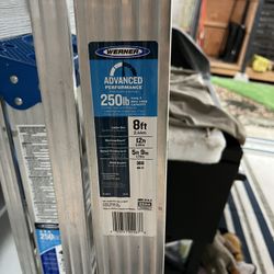 8ft Werner Aluminum Step Ladder